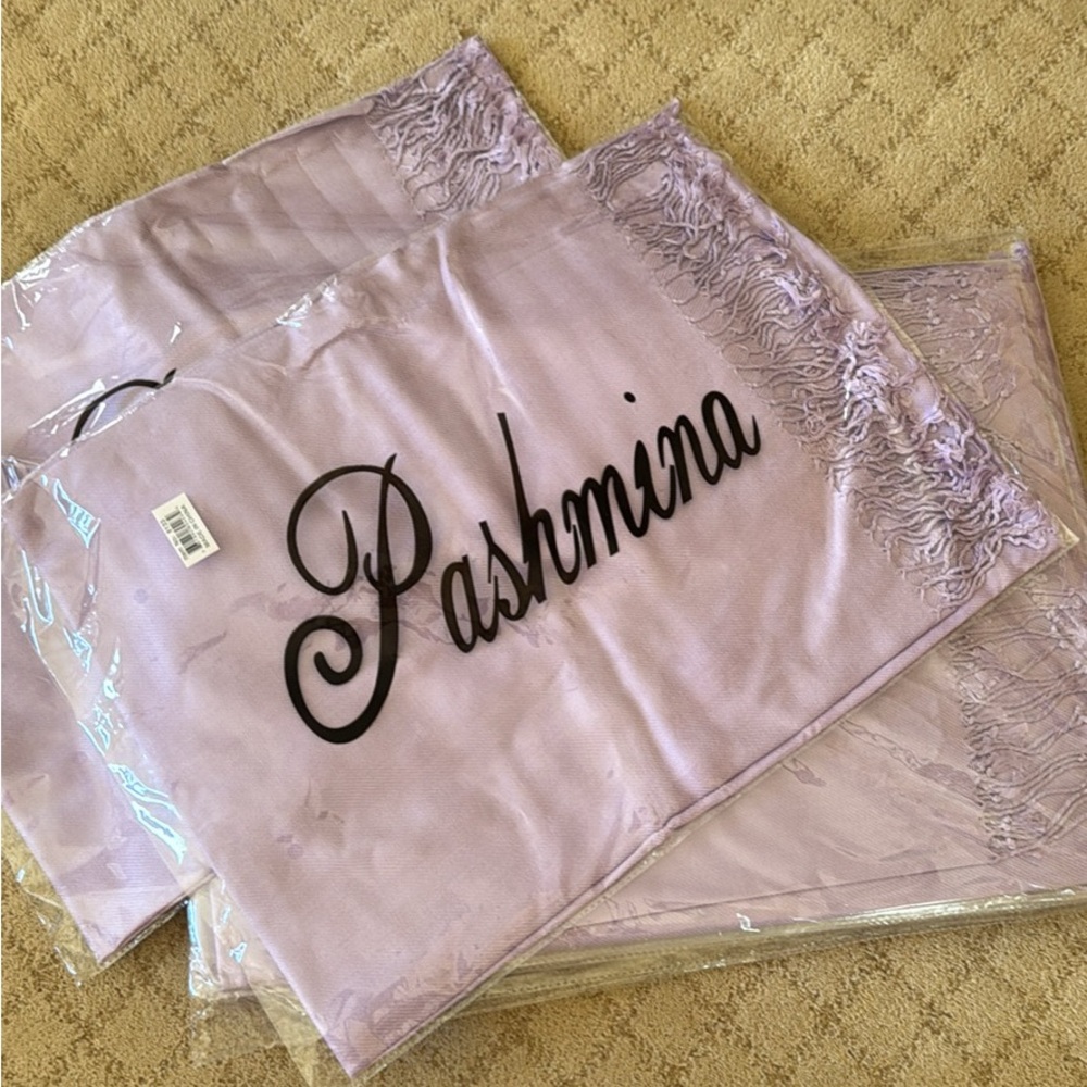 Pashmina Lilac Robe Set